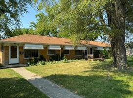 featured image of 1510 1510 - 1532 Pennelwood Dr.