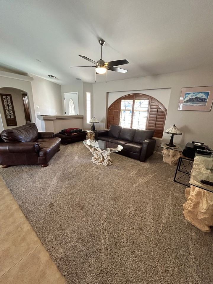 2875 Saratoga Ave - Photo 4 of 37