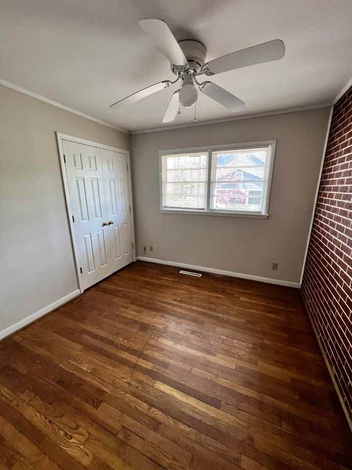 644 E Glenn Ave - Photo 7 of 21