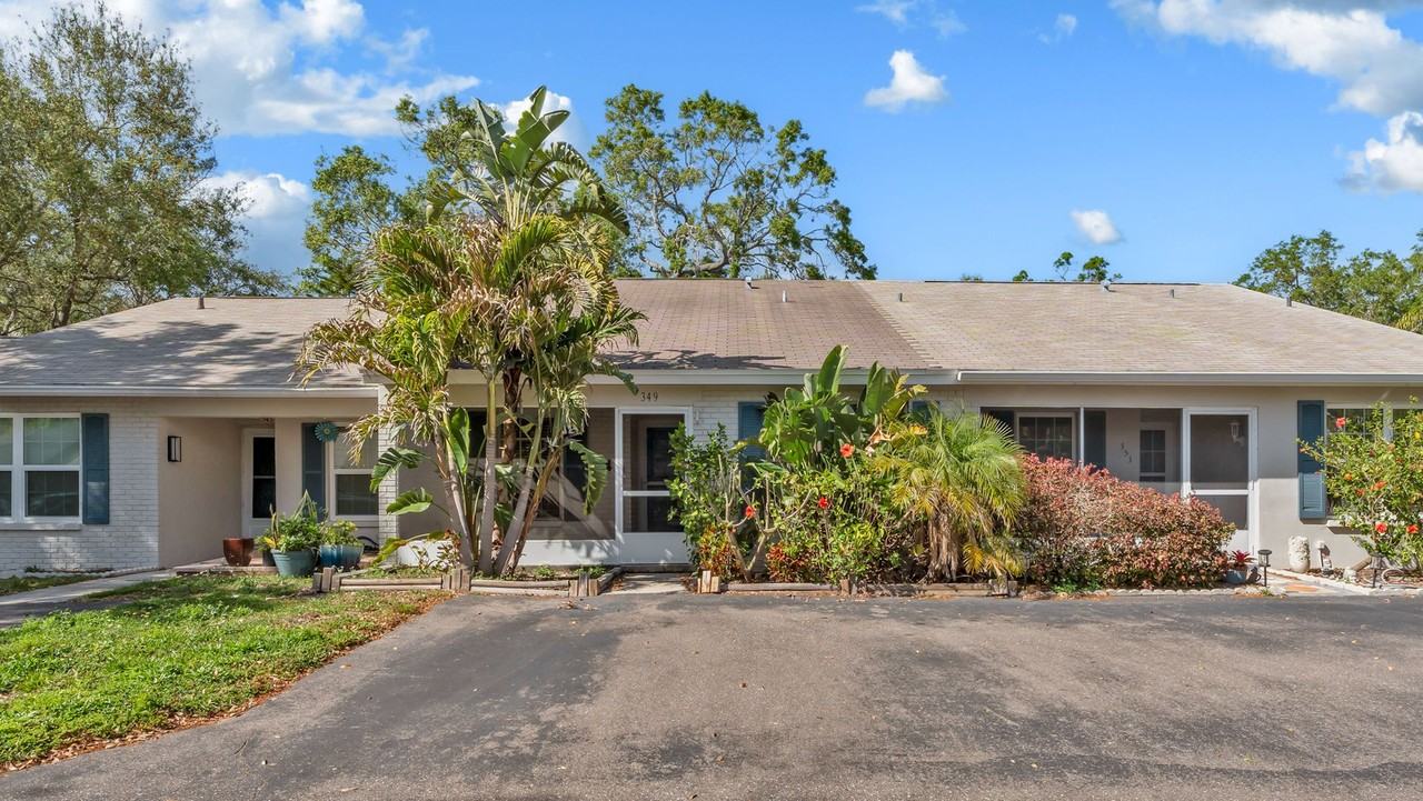 349 Plymouth St - Photo 2 of 28