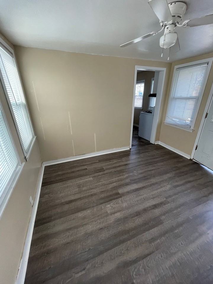 8601 W Lisbon Ave - Photo 2 of 18