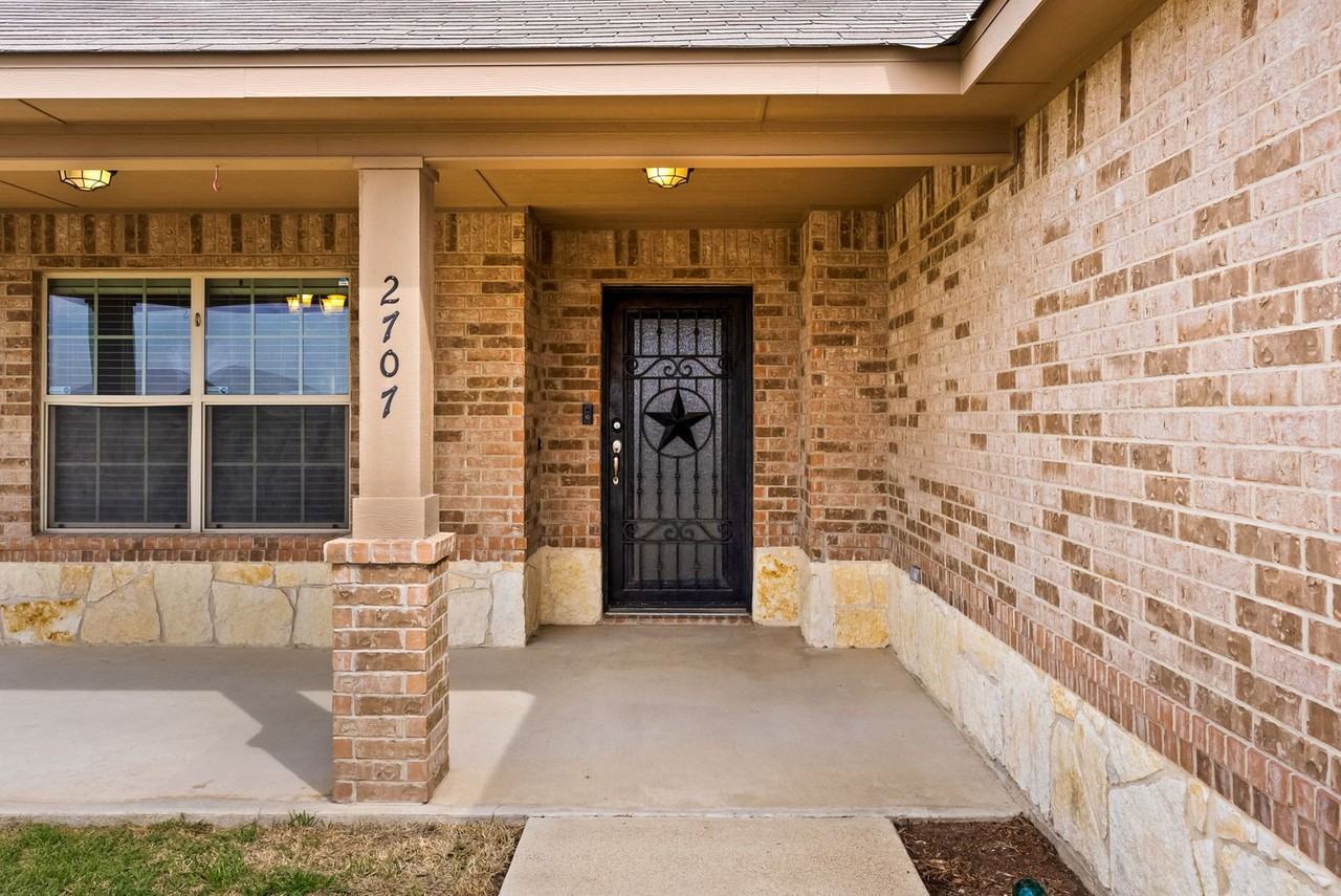 2707 Camp Cooper Dr - Photo 2 of 18
