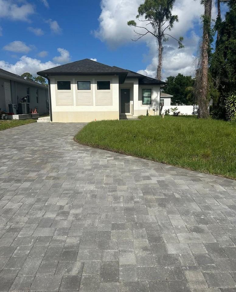 18286 Linden Rd - Photo 2 of 18