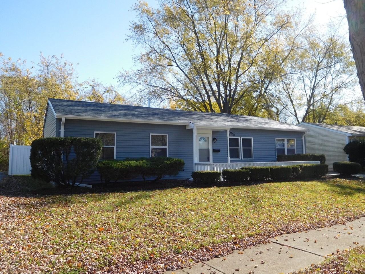 22111 Karlov Ave - Photo 2 of 15