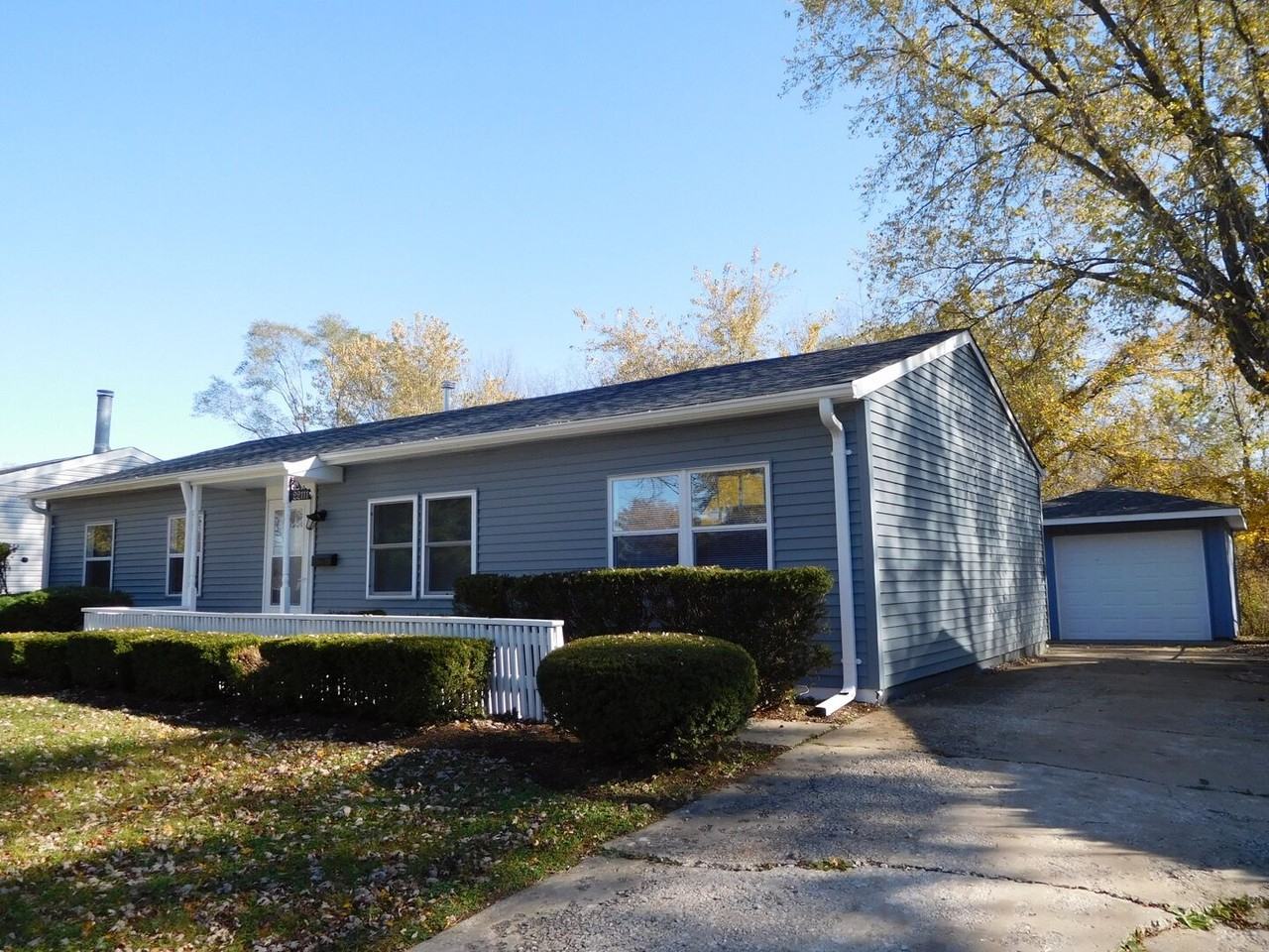 22111 Karlov Ave - Photo 3 of 15