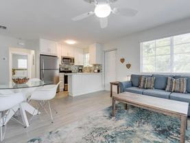 712 Galveston Ln - Photo 1 of 1