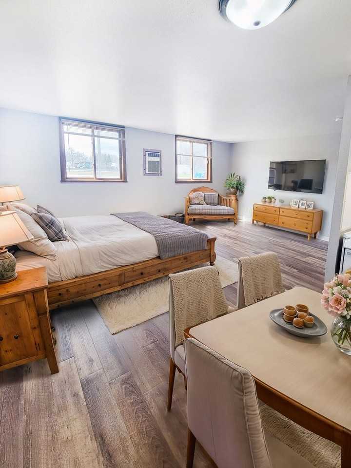 Liberty Lights Apartments E - Photo 2 of 41