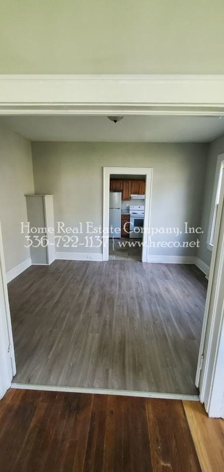 1644 NE 22nd St - Photo 6 of 9