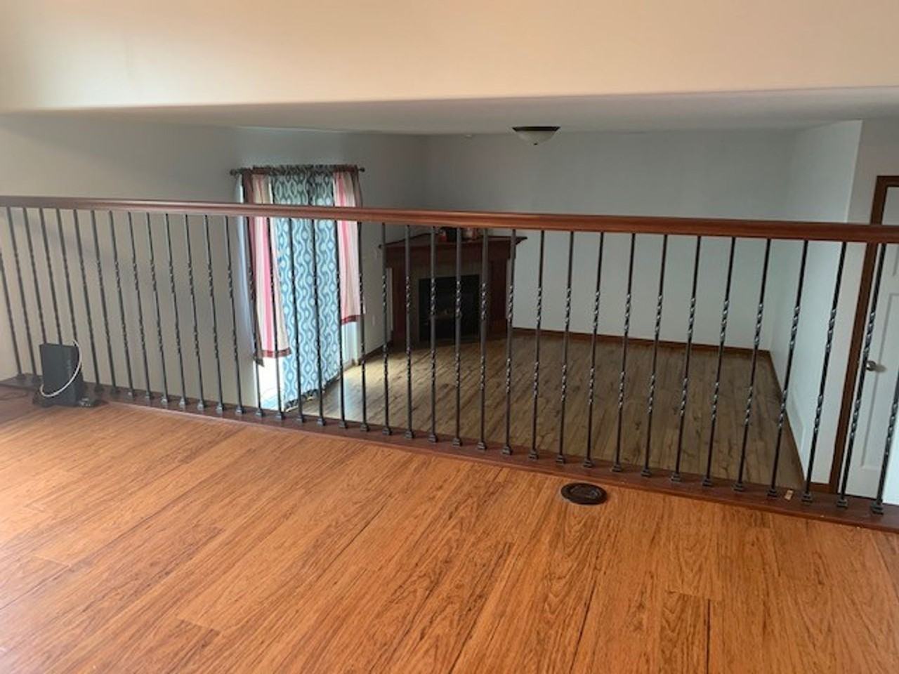 1582 Vesti Ln - Photo 3 of 34