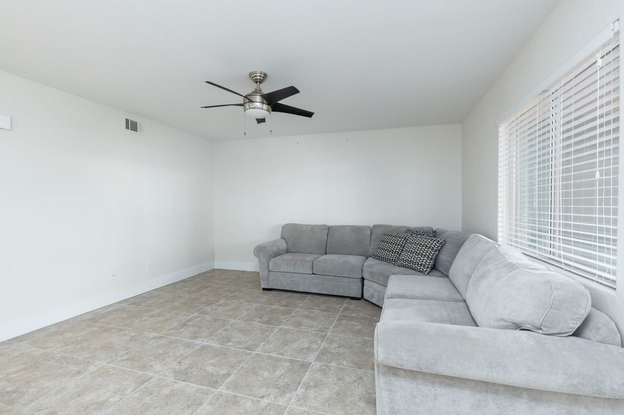 520 Turtleback Rd #B - Photo 6 of 16