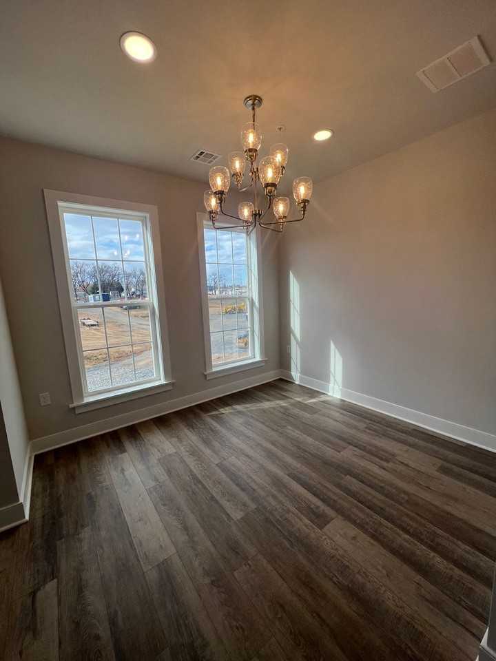 20 Old Barn Way - Photo 7 of 24