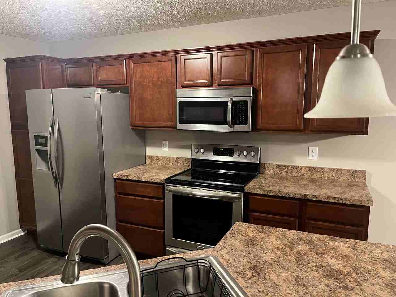 784 Belgian Ln - Photo 2 of 16