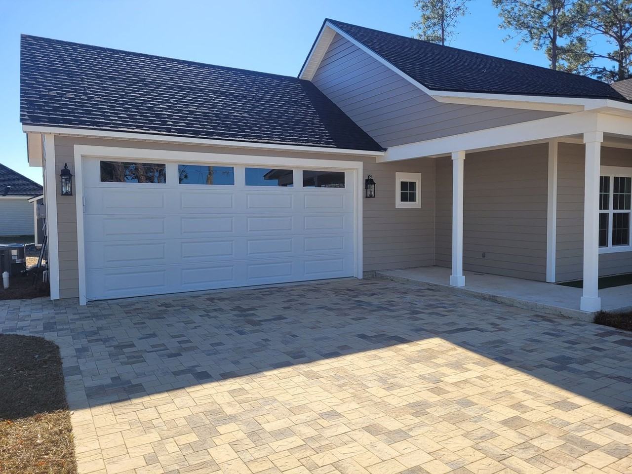 5949 Seville Dr - Photo 3 of 36