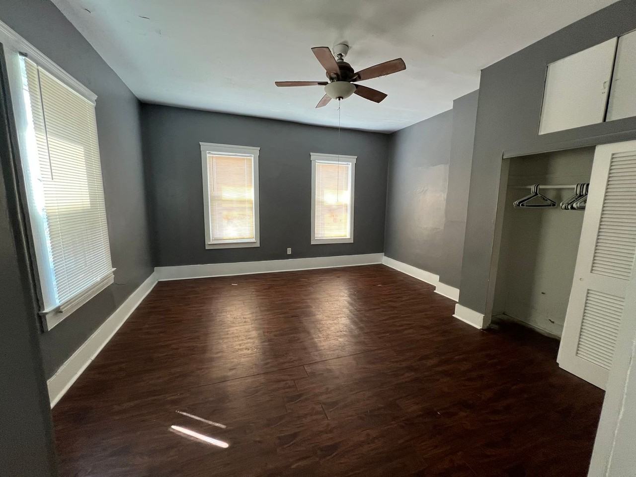 209 Schirmer Street - Photo 2 of 10