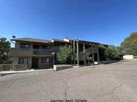 featured image of 1004 E Goodwin St