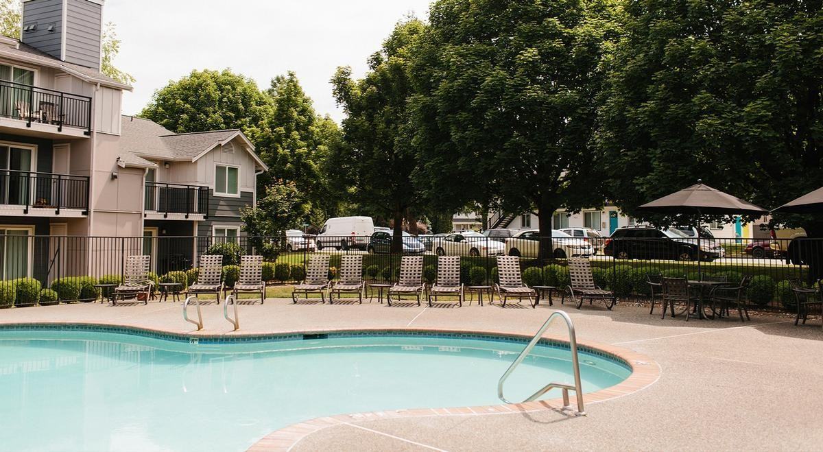 18463 Blueberry Ln - Photo 5 of 26