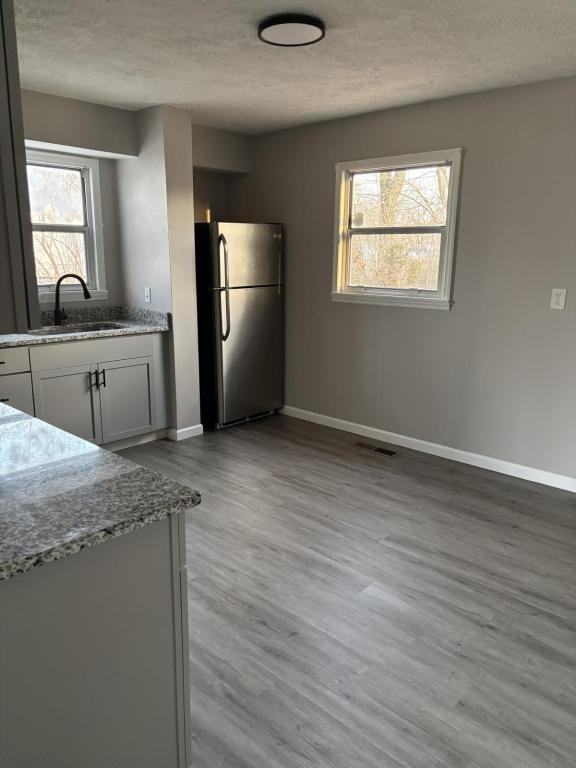 4576 Live Oak Dr - Photo 3 of 13