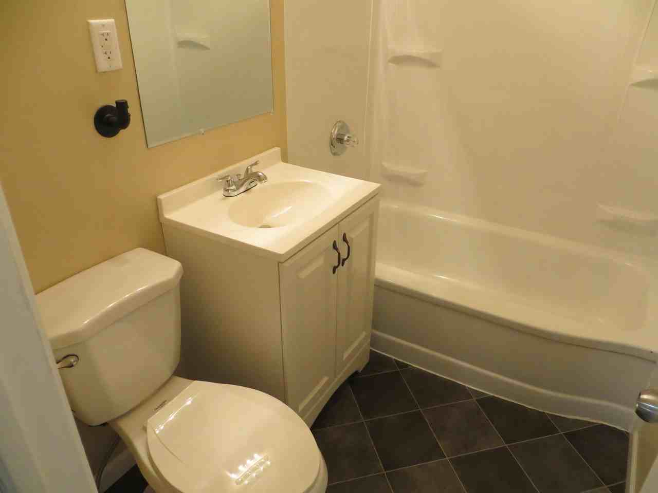 1616 South Madison Street - Photo 2 of 20