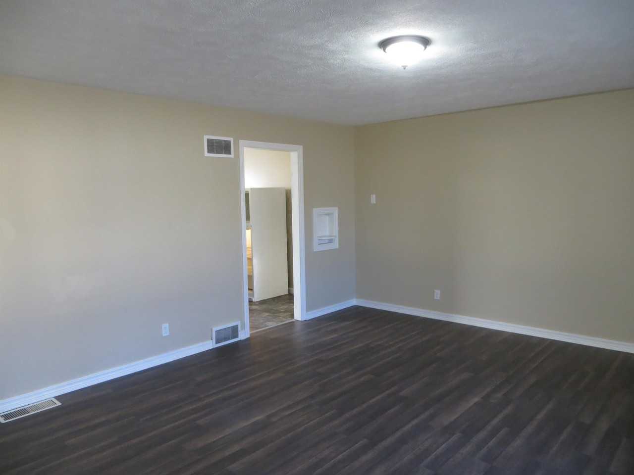 1616 South Madison Street - Photo 6 of 20