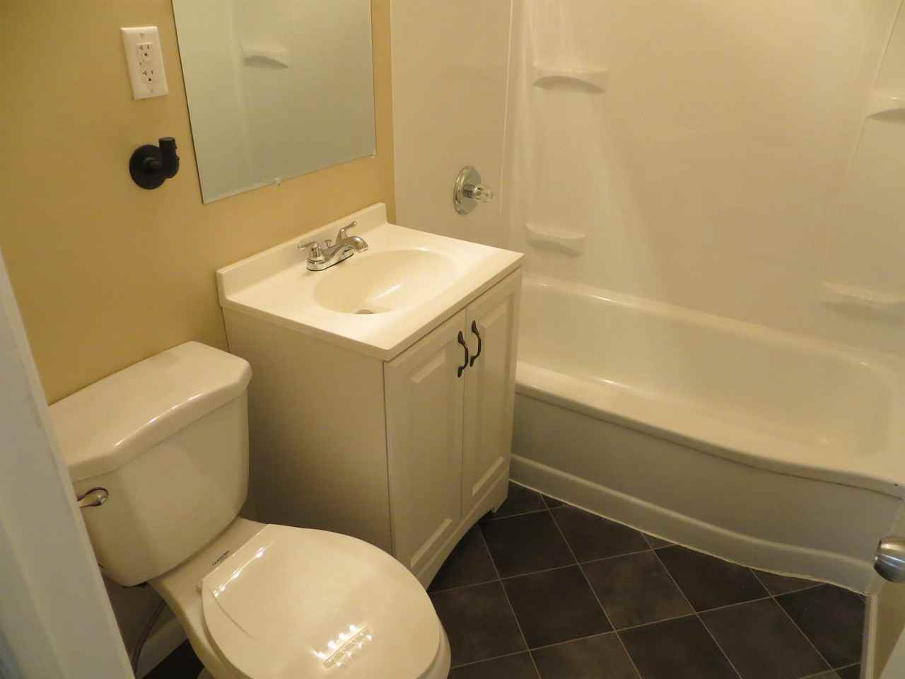 1616 South Madison Street - Photo 2 of 20