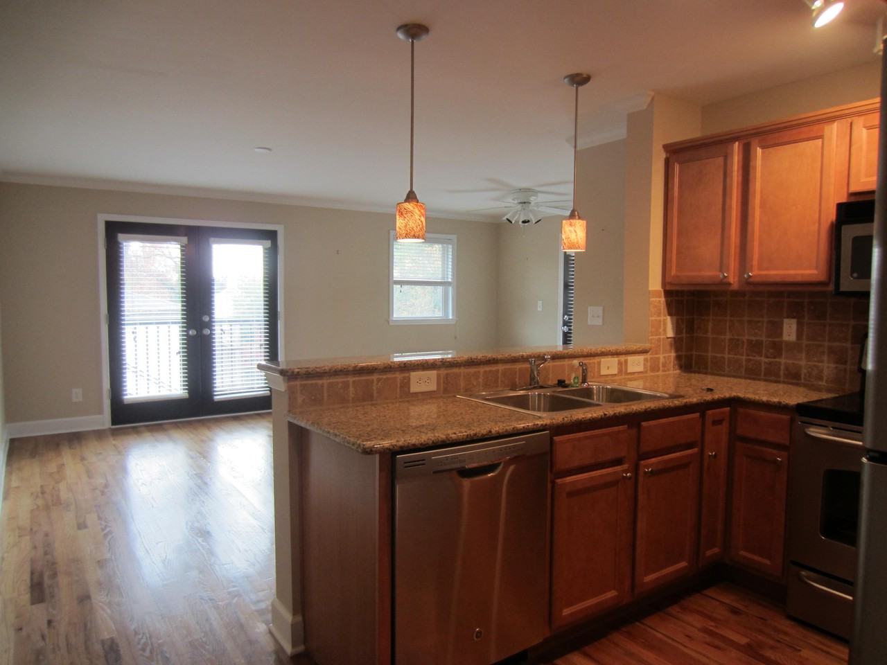 48 Peachtree Avenue - Photo 3 of 20