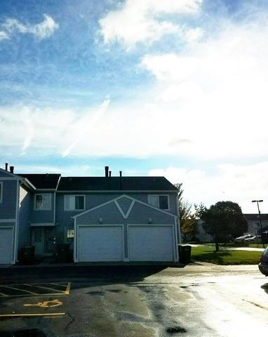 422 Meadow Green Ln #1 - Photo 2 of 9