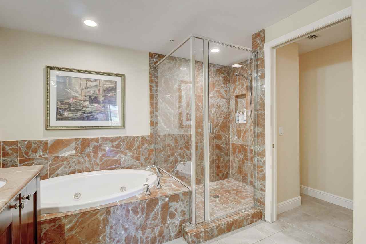 985 Sandpiper St #1 - Photo 4 of 35