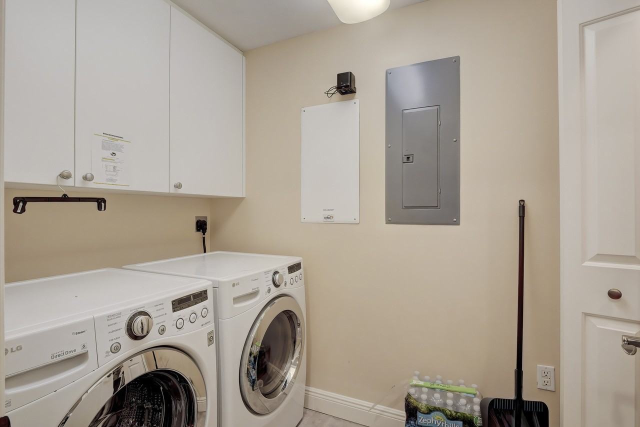 985 Sandpiper St #1 - Photo 7 of 35