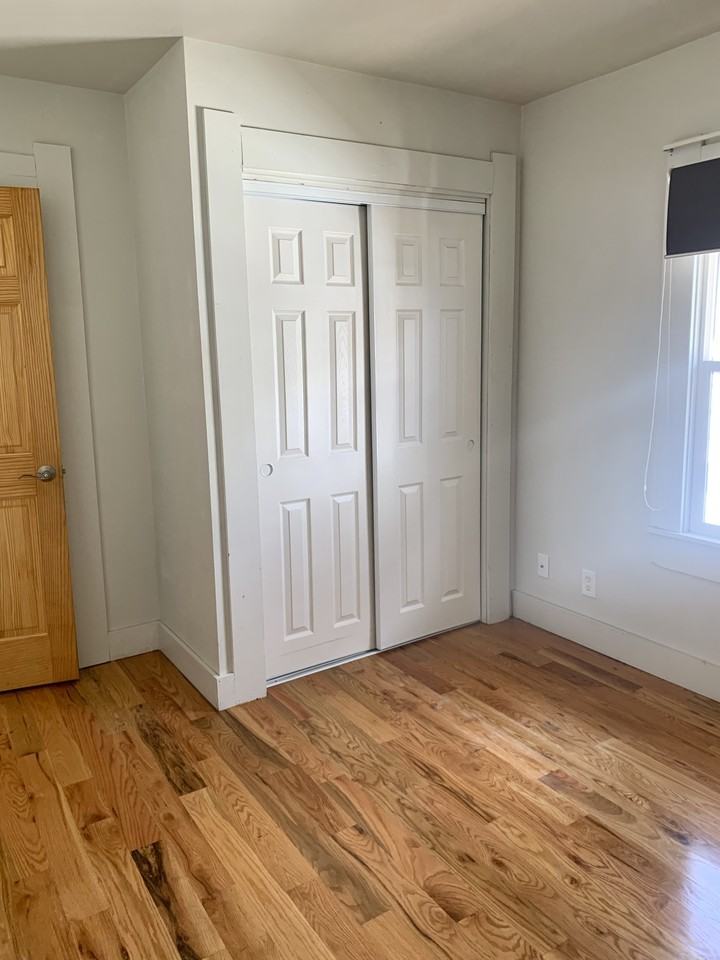 653 N 7th St #1 - Photo 7 of 9