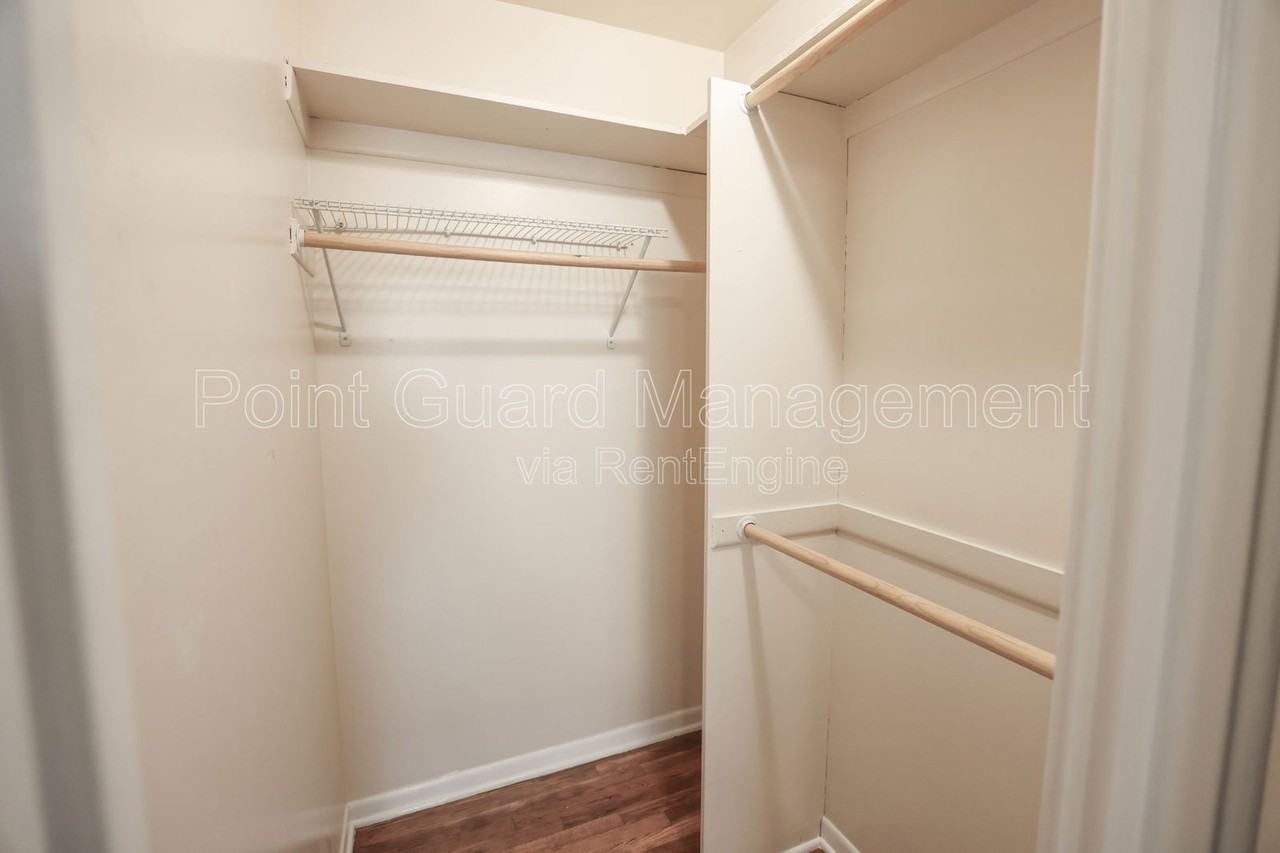 4916 California St #5 - Photo 7 of 10