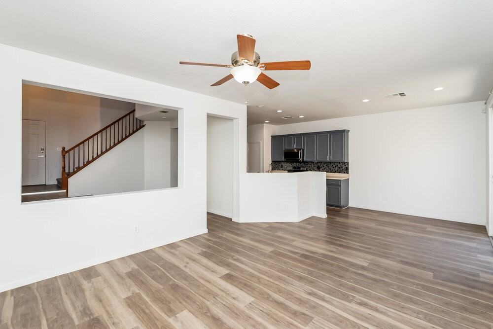 639 Marlberry Pl - Photo 7 of 17