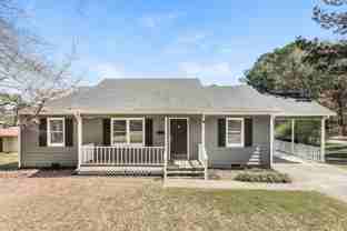 56 Habersham Cir Ne - Photo 1 of 1