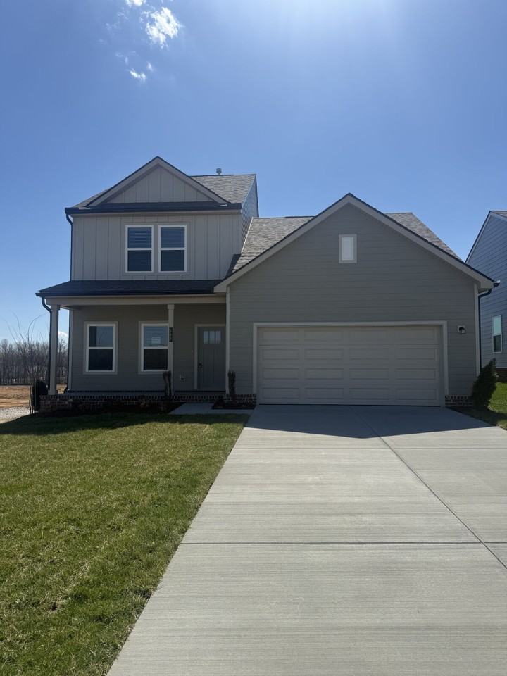 562 Cedarbrook Drive - Photo 4 of 43