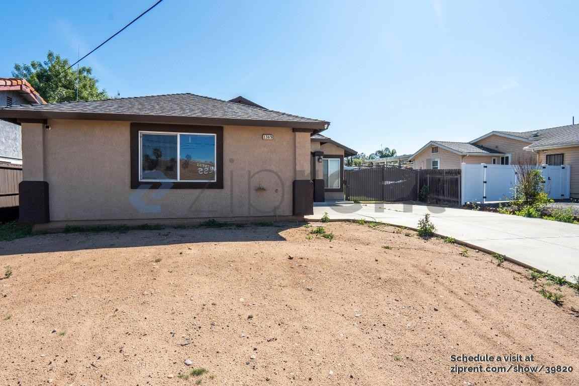 1365 Valley View Ave - Photo 2 of 27