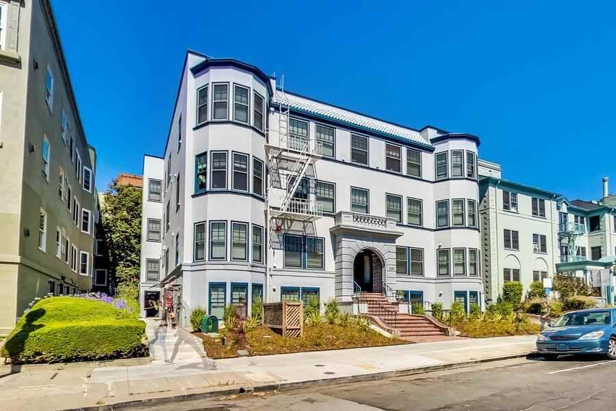 ArtHaus Grand - Photo 2 of 15