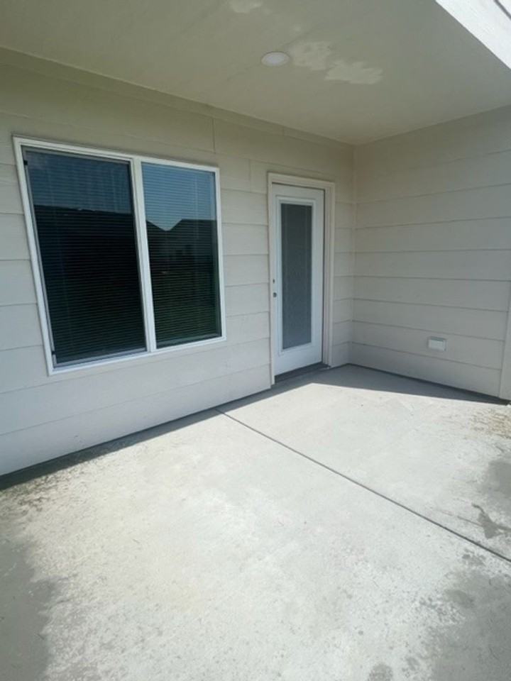 Northgate - Photo 2 of 10