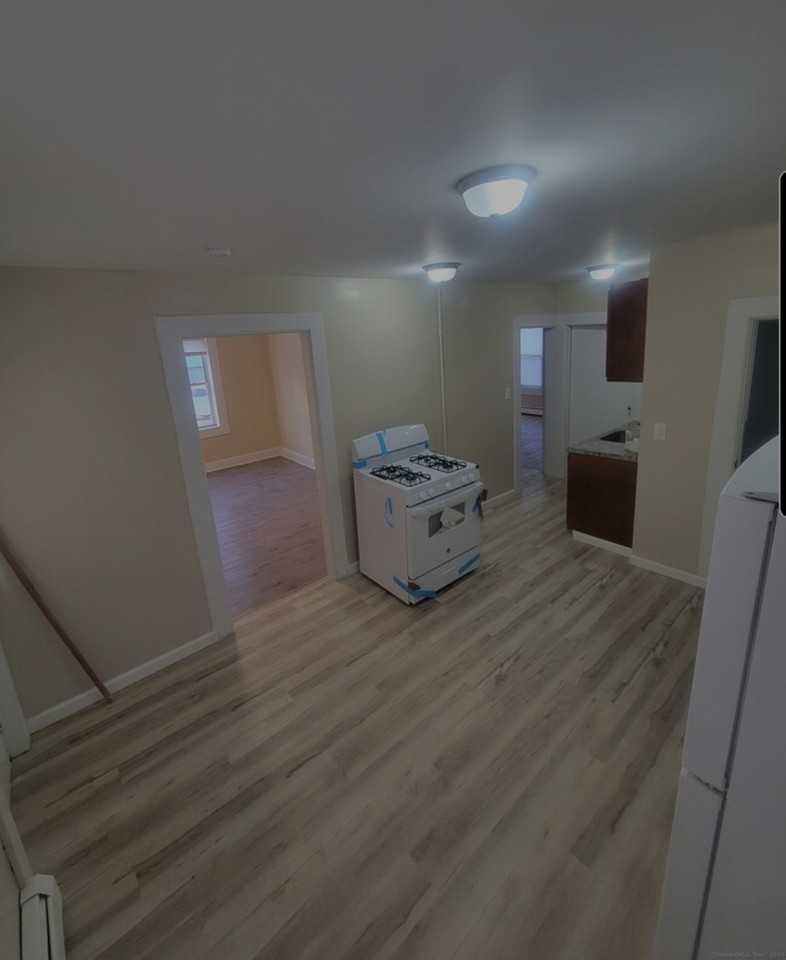 102 Fairview St #2 - Photo 2 of 9