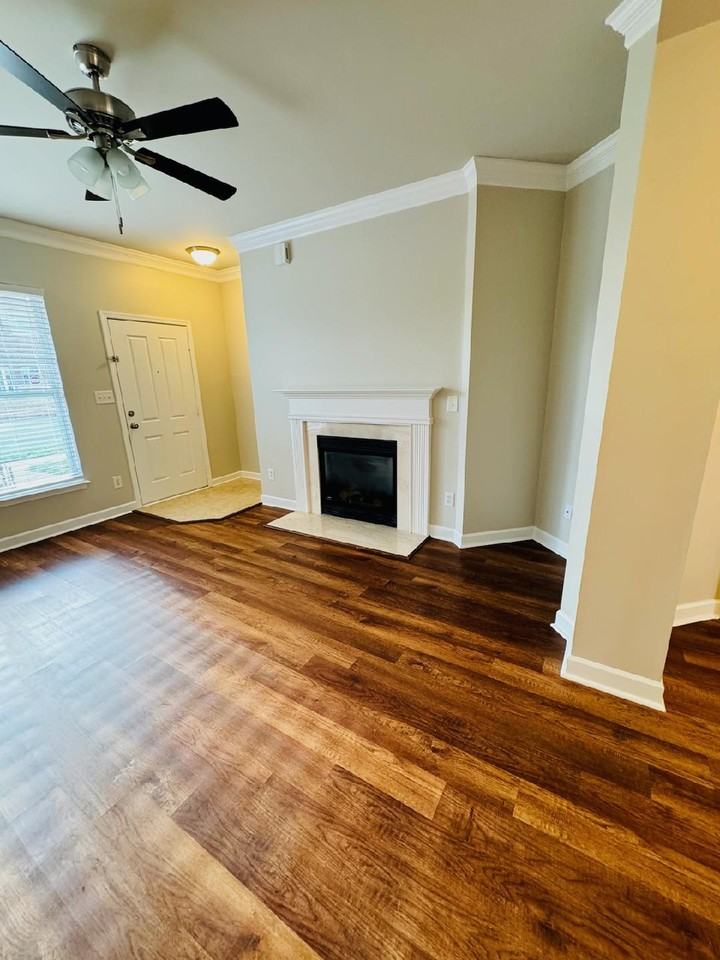 5160 Prosperity Church Rd #5160 - Photo 6 of 27