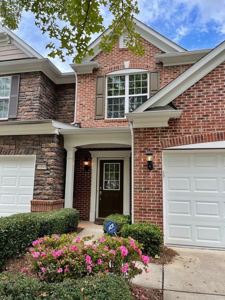 16844 Dunaverty Pl #16844 - Photo 2 of 18