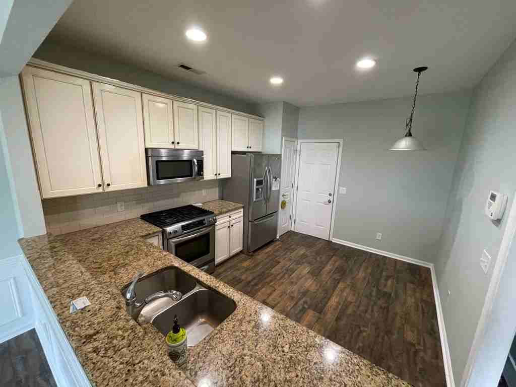 16844 Dunaverty Pl #16844 - Photo 6 of 18