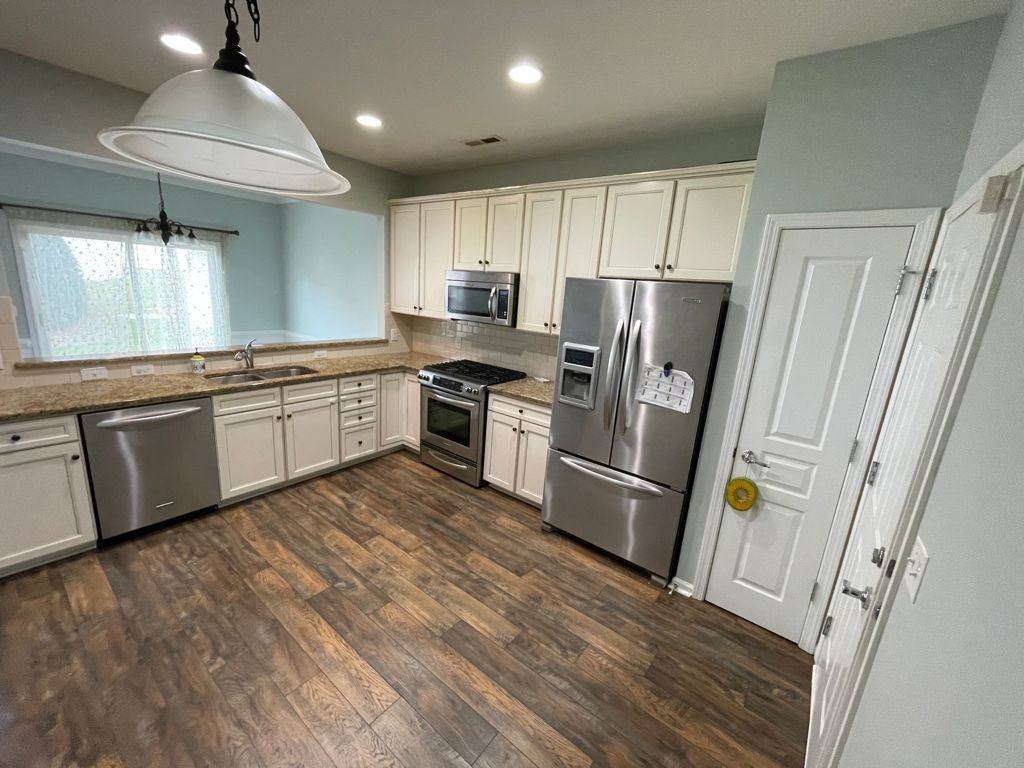 16844 Dunaverty Pl #16844 - Photo 7 of 18