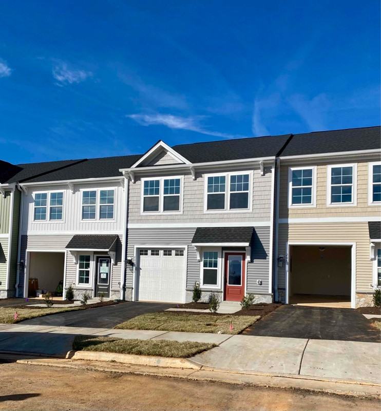 209 Sunbird Ln - Photo 2 of 23