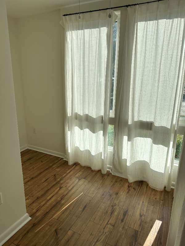 271 Alexandra Dr #13 - Photo 3 of 10