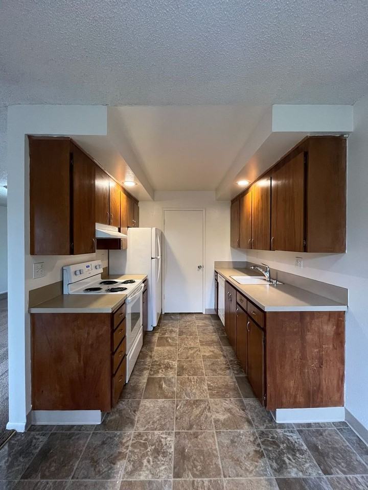 Renee's Garden - Photo 6 of 26