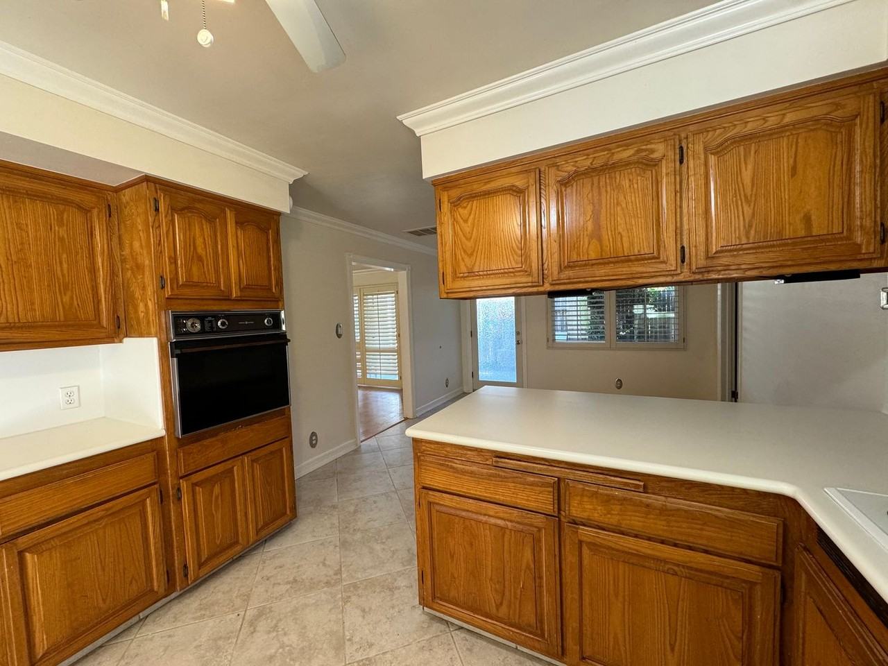 6024 Eugene Pl - Photo 3 of 18