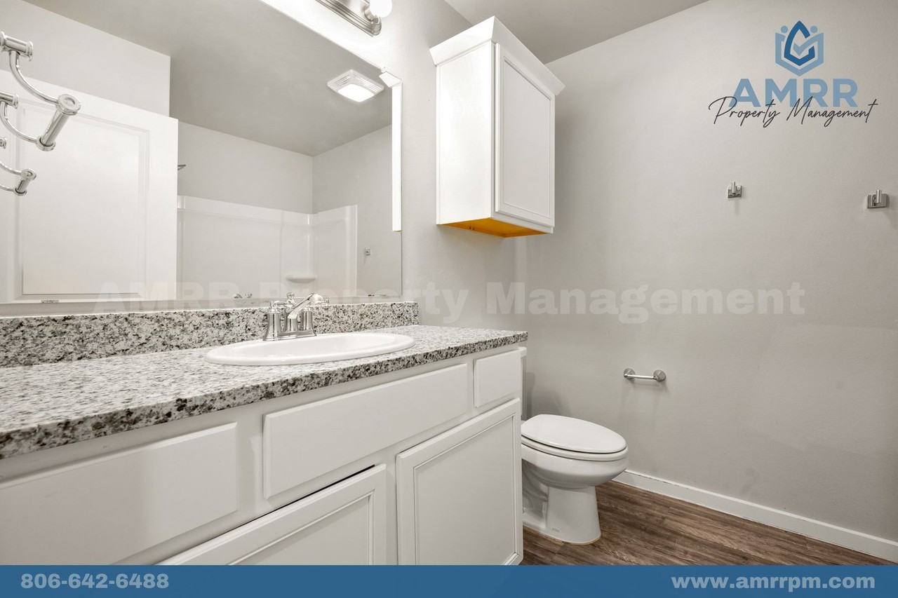 1905 Kirksey Ave - Photo 4 of 26