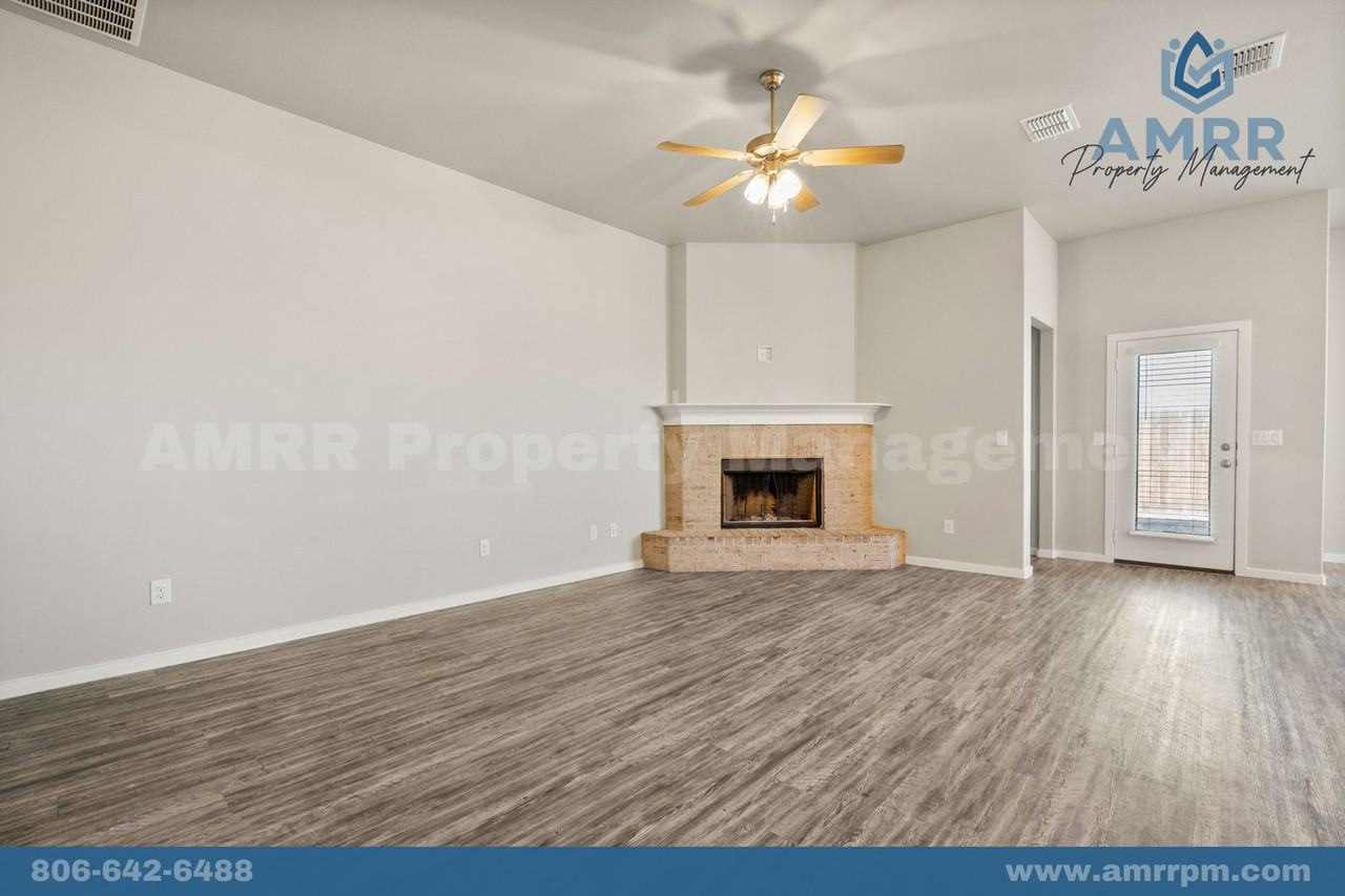 1905 Kirksey Ave - Photo 7 of 26
