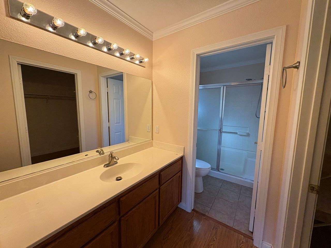 11571 Park Ln - Photo 6 of 15