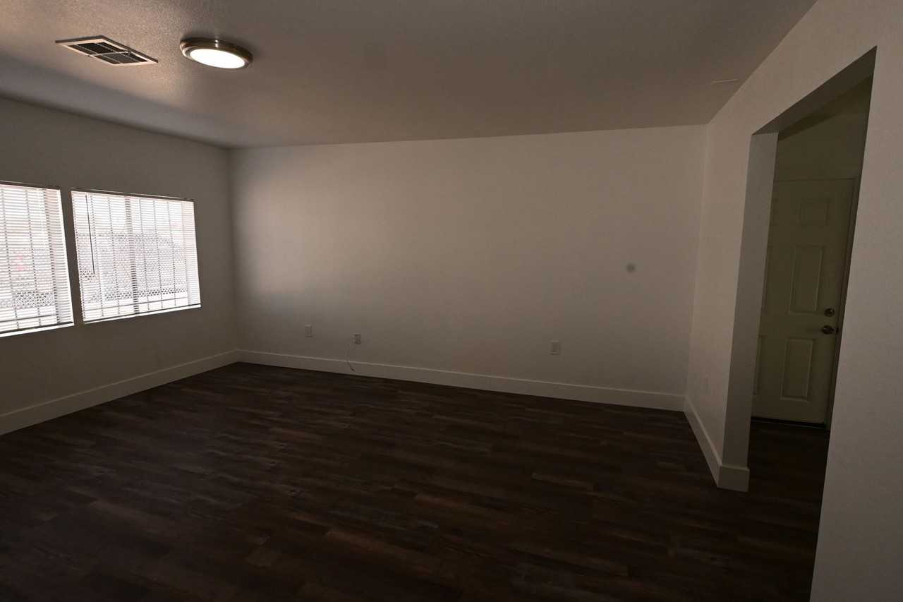 1007 C Street #1 - Photo 7 of 28