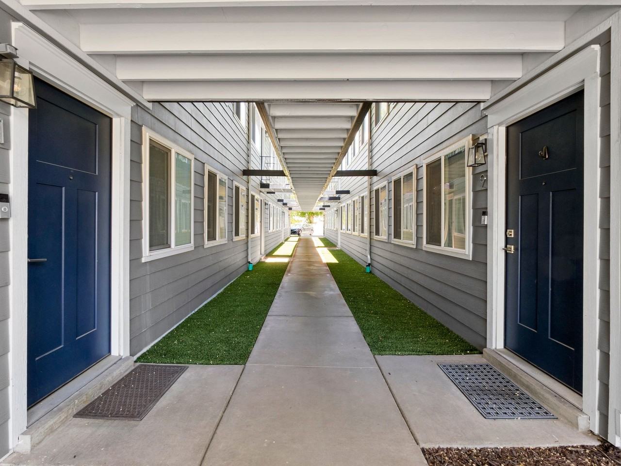 In the Heart of 9th & 9th! - Photo 6 of 8